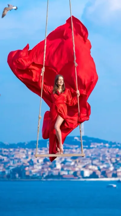 Rooftop Galata: фотосессия Flying Dress — photo 1