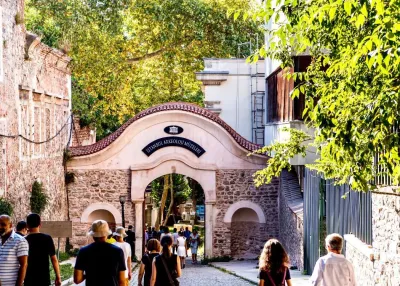 Είσοδος χωρίς αναμονή στην ουρά στα Αρχαιολογικά Μουσεία της Κωνσταντινούπολης με Ηχητικό Οδηγό — photo 3
