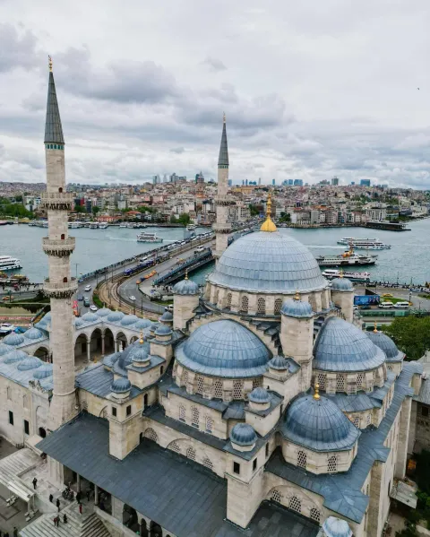 New Mosque Walking Tour with Audio Guide