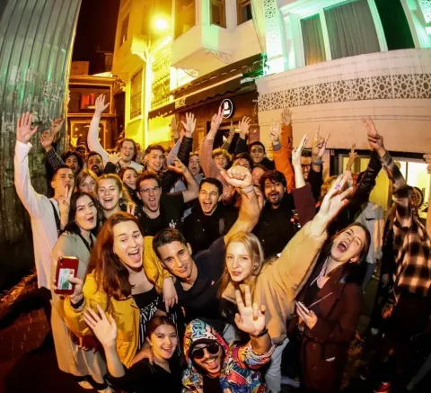 Party Pub Crawl Istanbul