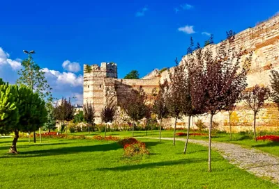 Rumeli-erőd jegysor megkerülésével járó belépés hangos idegenvezetővel — photo 11