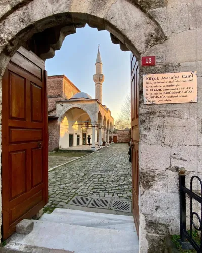 Περιπατητική Ξενάγηση στο Τζαμί της Μικρής Αγίας Σοφίας με Ηχητικό Οδηγό — photo 11