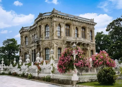 Kucuksu Pavillions with Audio Guide